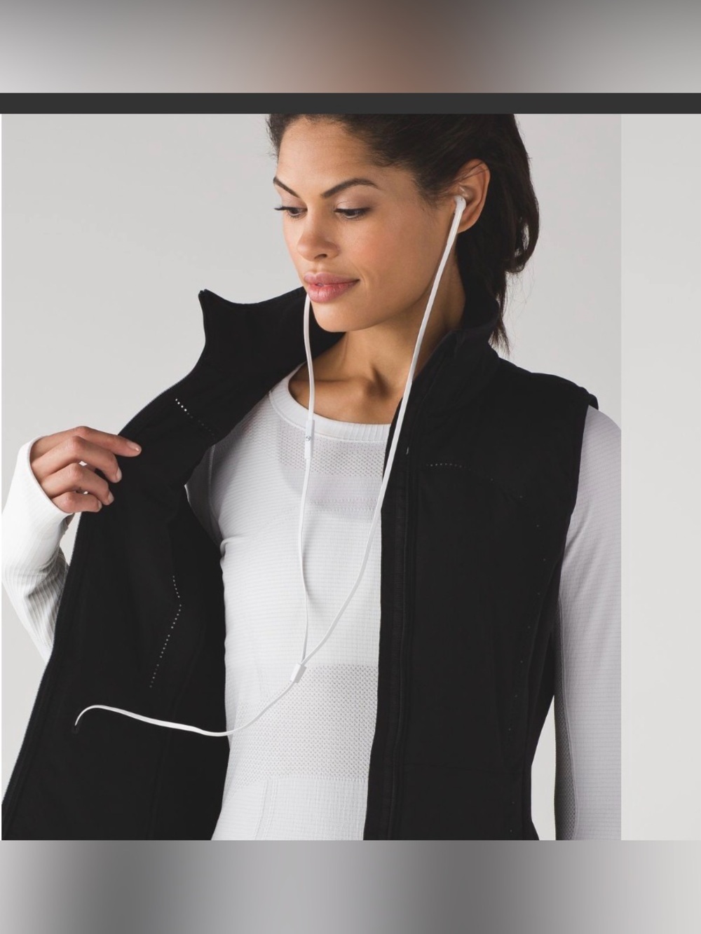 Lululemon Run For Cold Vest
Black